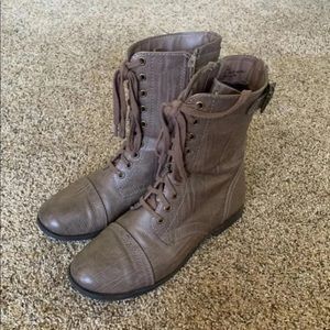 Casual brown combat boots